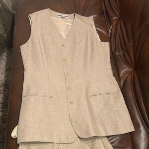 Women’s Beige Linen Vest Suit